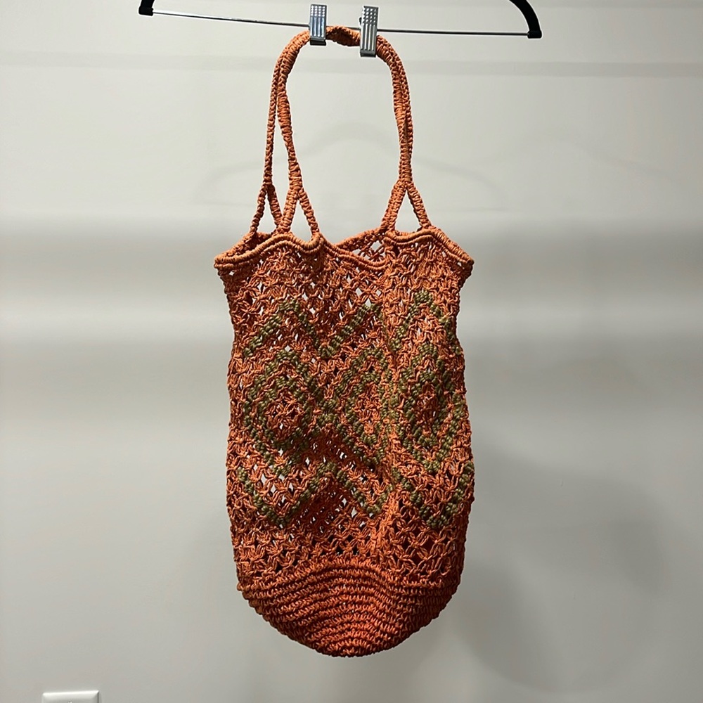 Jute tote bag, good condition, orange salmon color.